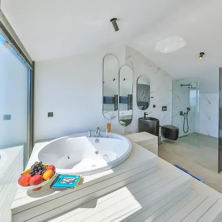 Willa Sky Line - Private Pool - Panoramic Sea View Kaş