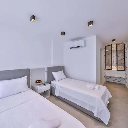 Villa Sky Line *