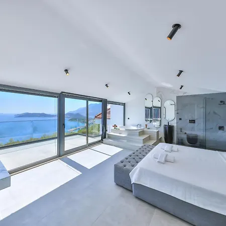 Sky Line - Private Pool - Panoramic Sea View Kaş