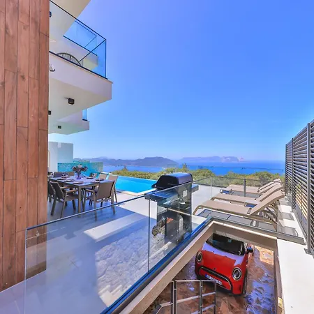 Sky Line - Private Pool - Panoramic Sea View فيلة